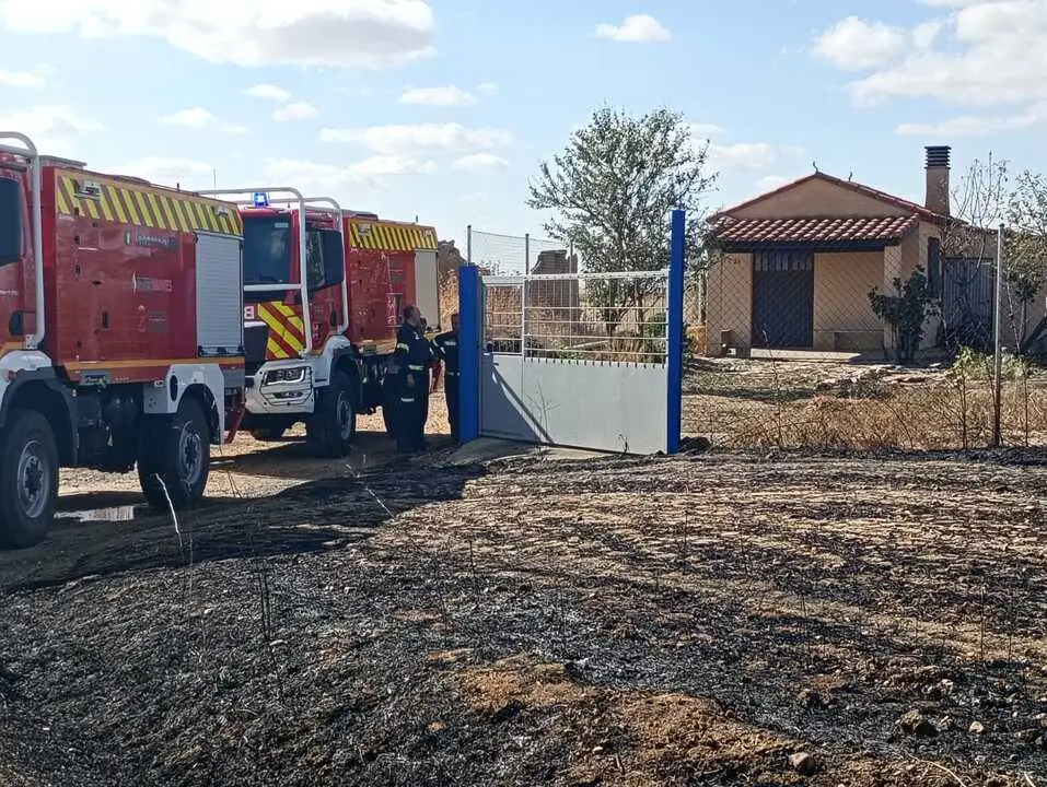 incendio en Villarrín de Campos  (1)