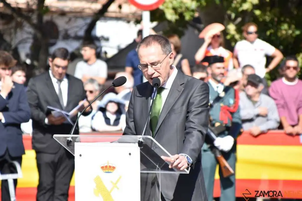 Condecoraciones Día de la Guardia Civil en Zamora _3