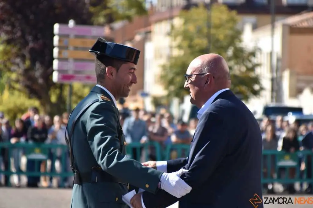 Condecoraciones Día de la Guardia Civil en Zamora _7