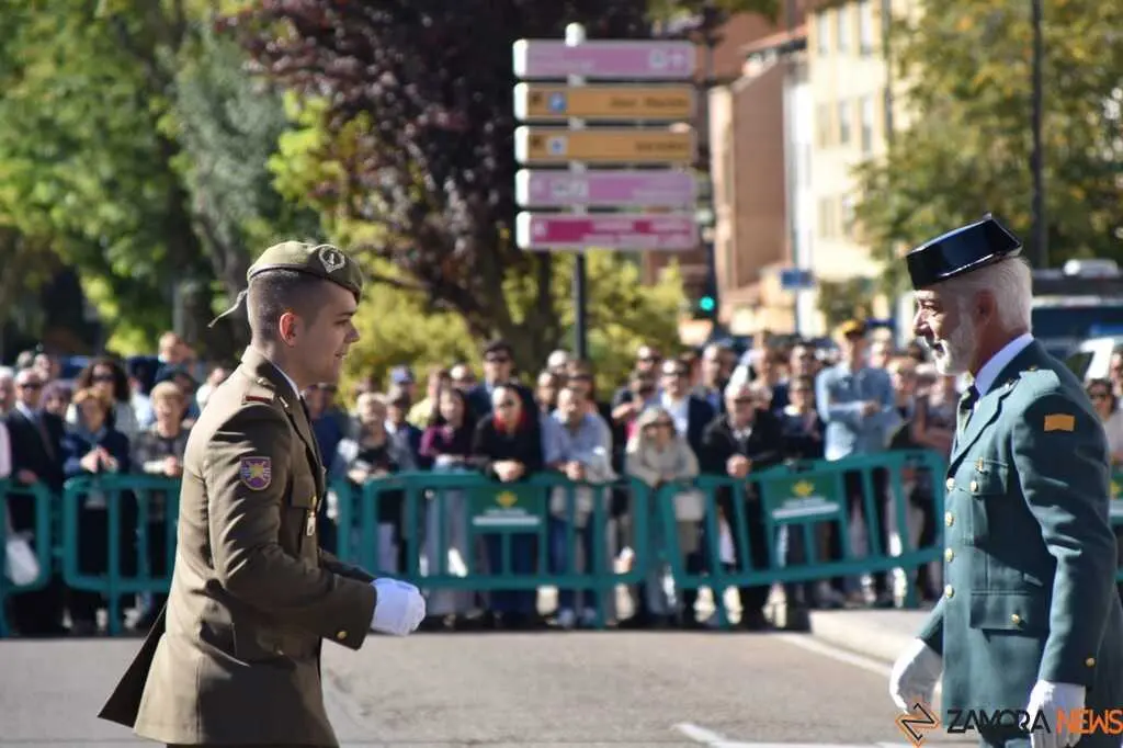 Condecoraciones Día de la Guardia Civil en Zamora _38