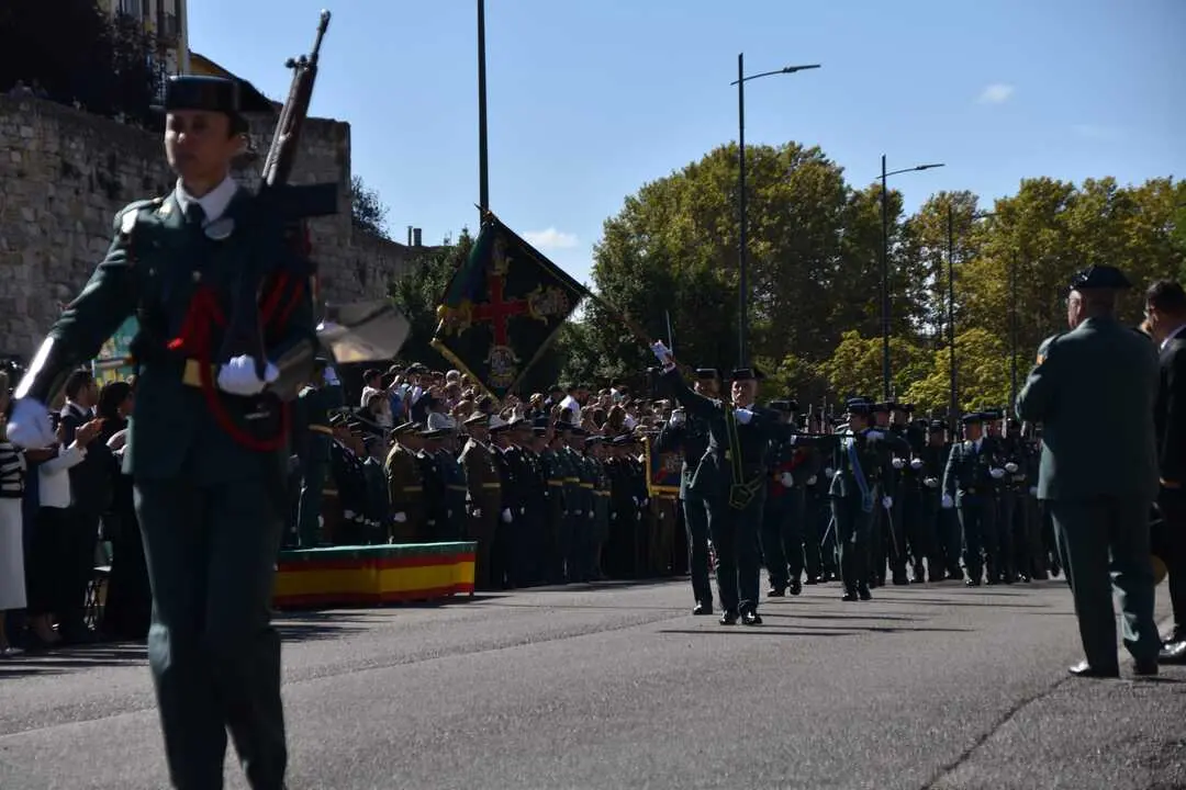 guardia civil desfile (3)