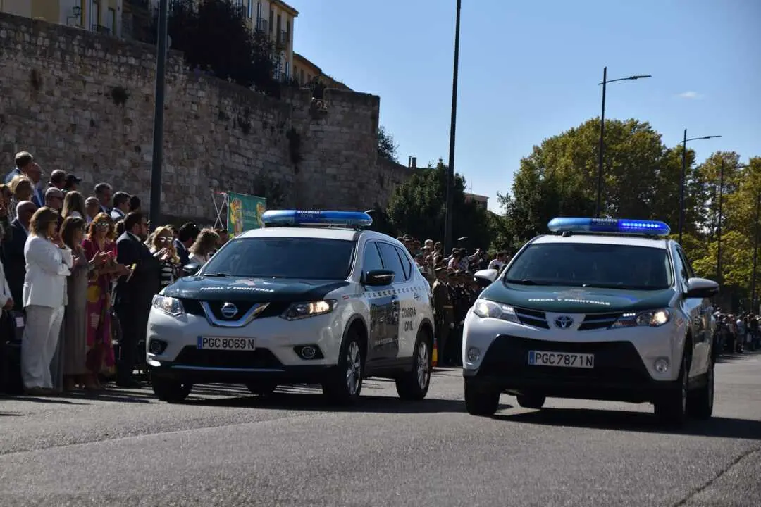 guardia civil desfile (14)