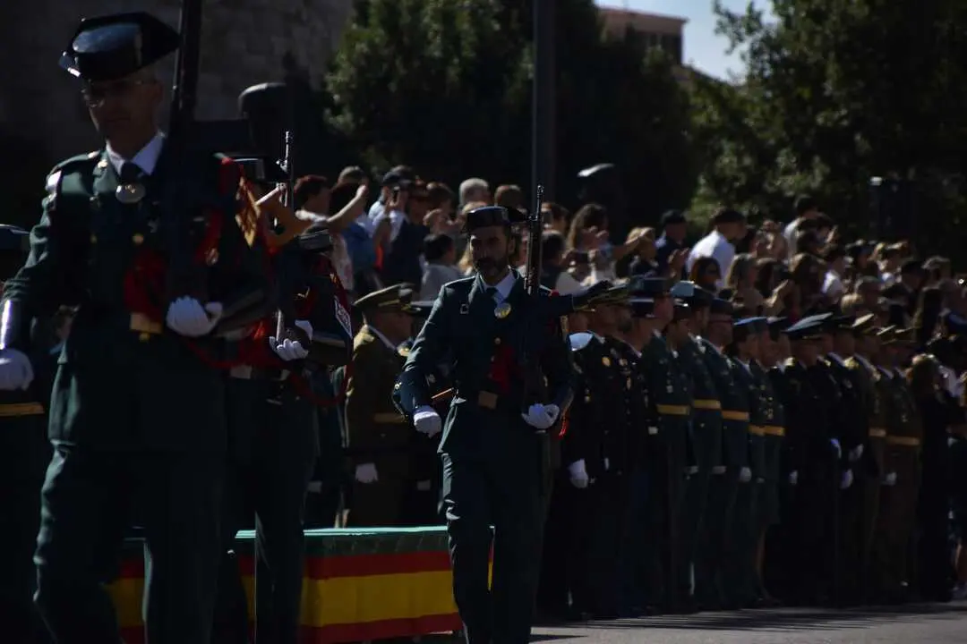 guardia civil desfile (16)