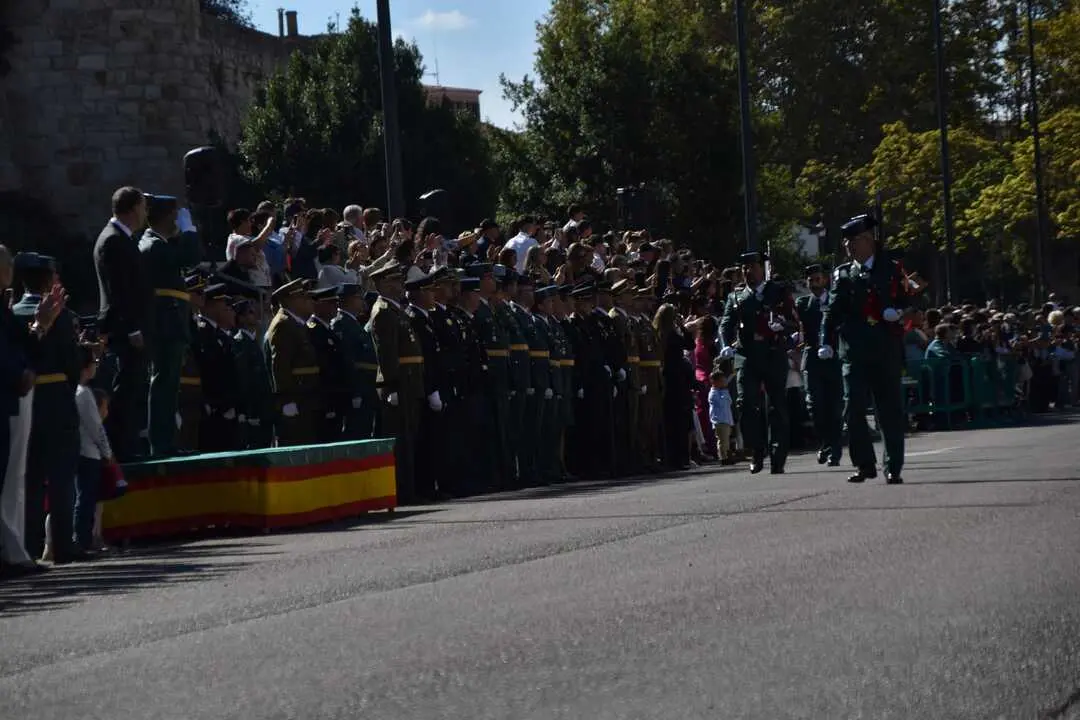 guardia civil desfile (20)