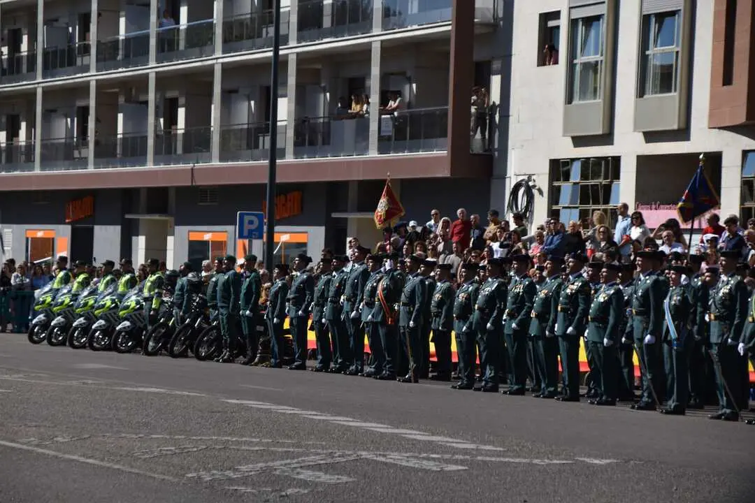 guardia civil desfile (24)