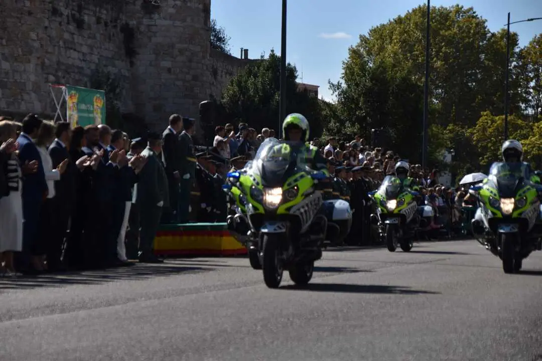 guardia civil desfile (25)