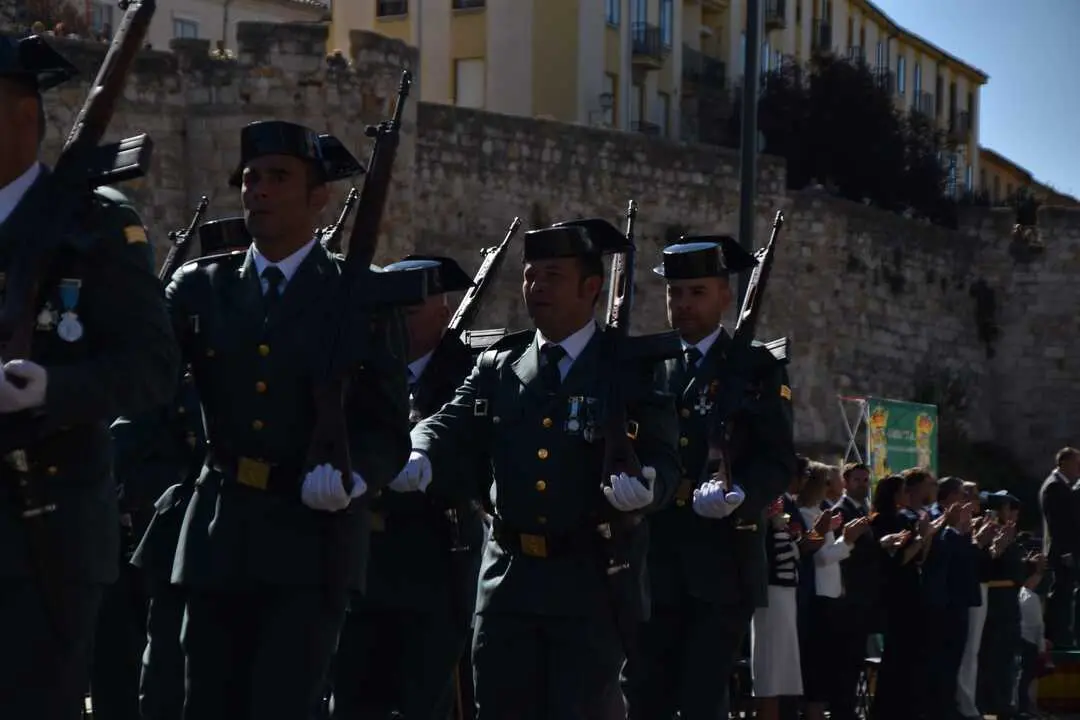 guardia civil desfile (29)