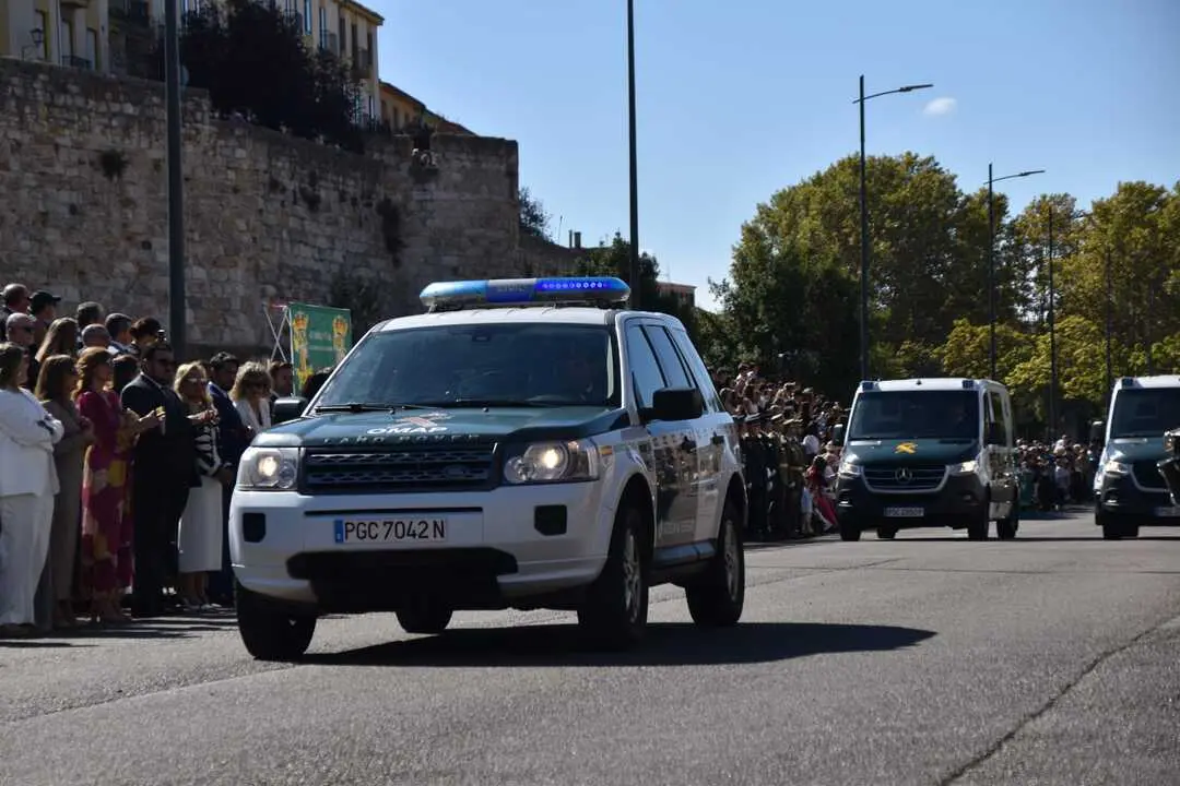 guardia civil desfile (32)