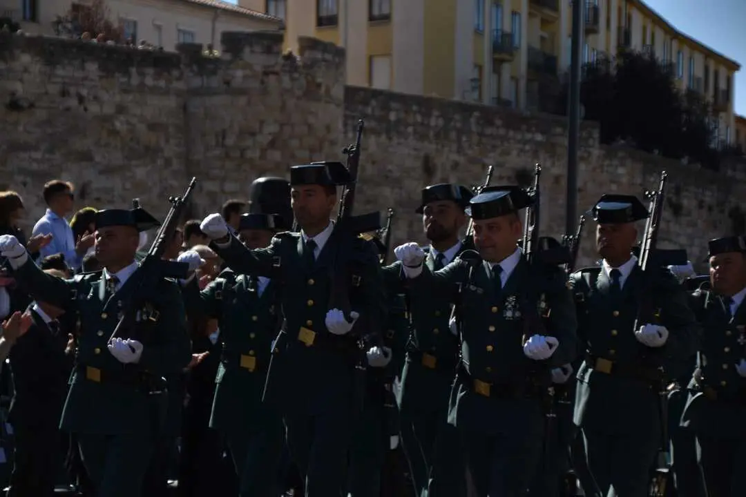 guardia civil desfile (39)