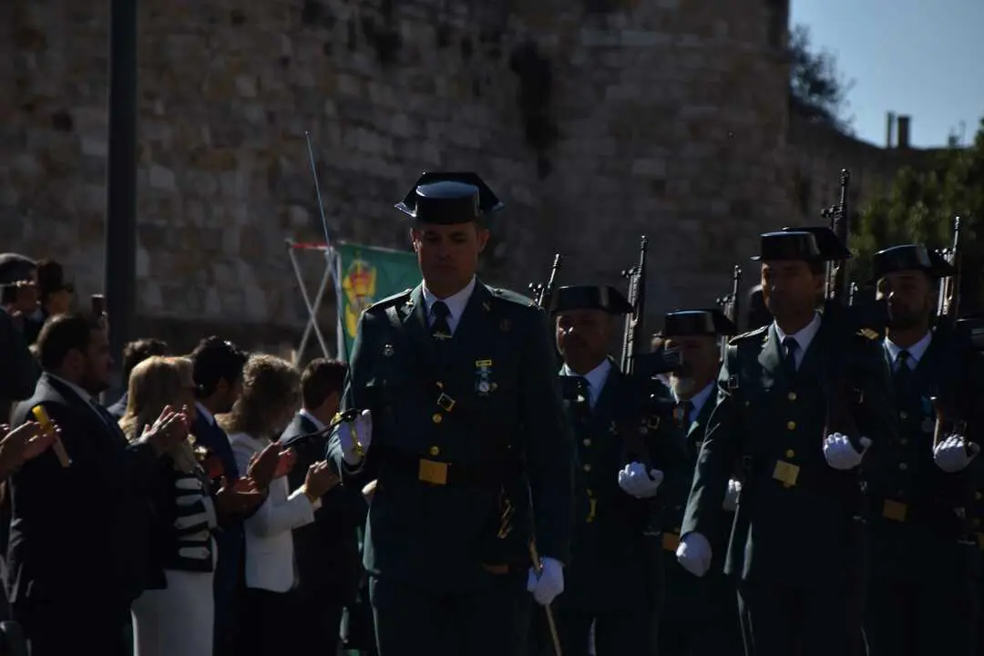 guardia civil desfile (42)