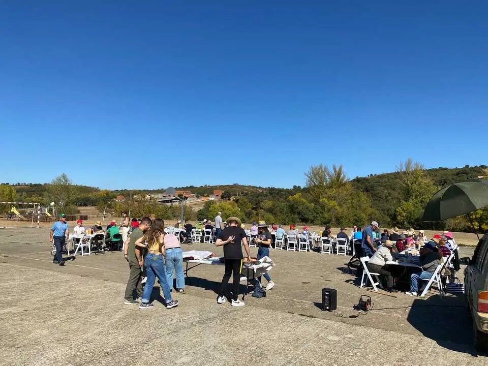 comida popular en Domez (2)