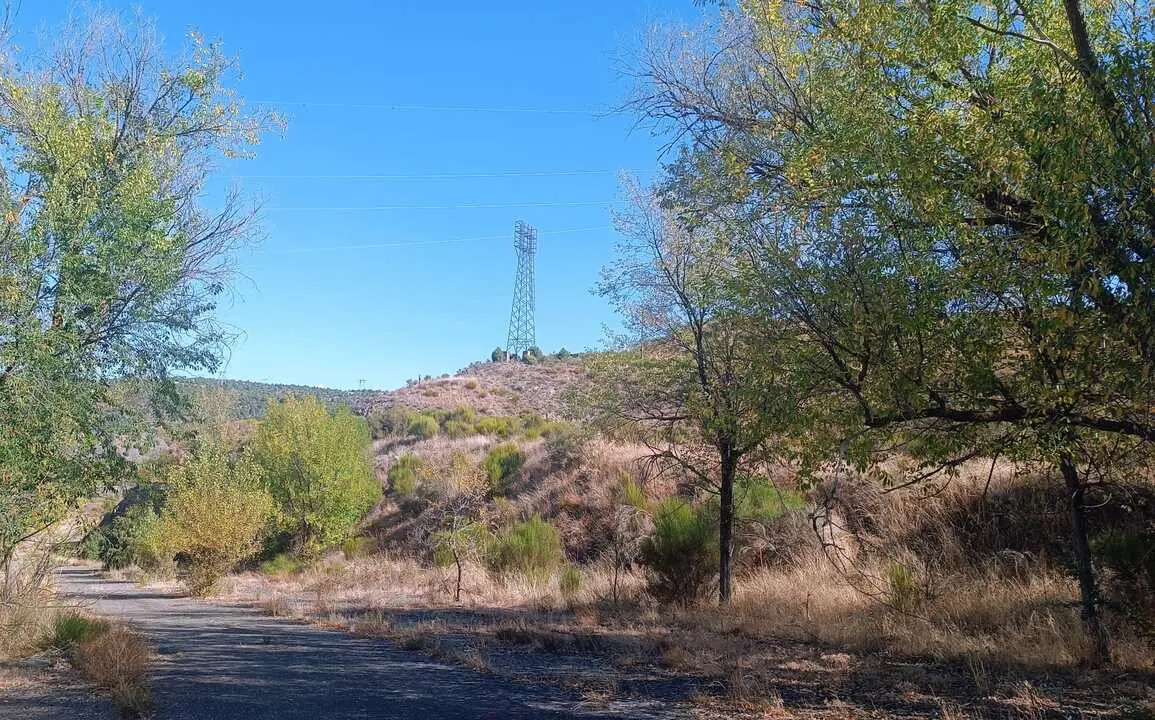 Torreta de la central nuclear incabada en Moral de Sayago