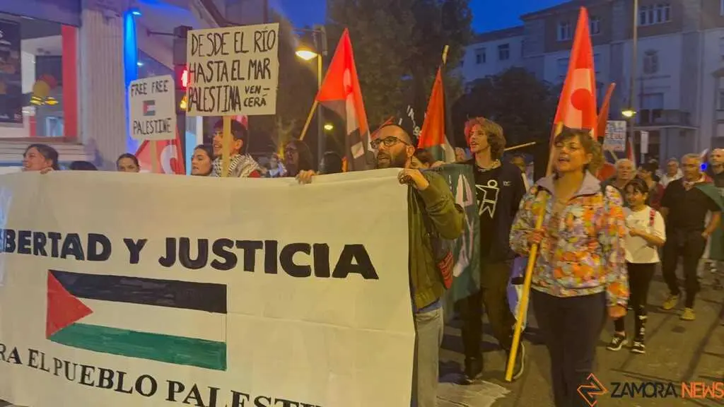 concetración por Palestina en Zamora_22