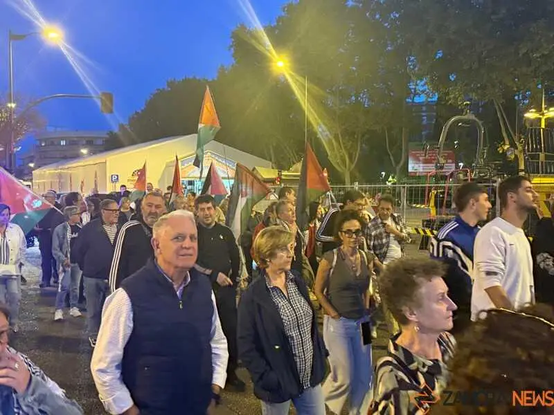 concetración por Palestina en Zamora_29