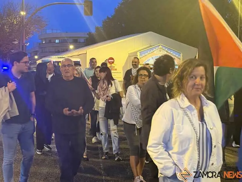 concetración por Palestina en Zamora_32