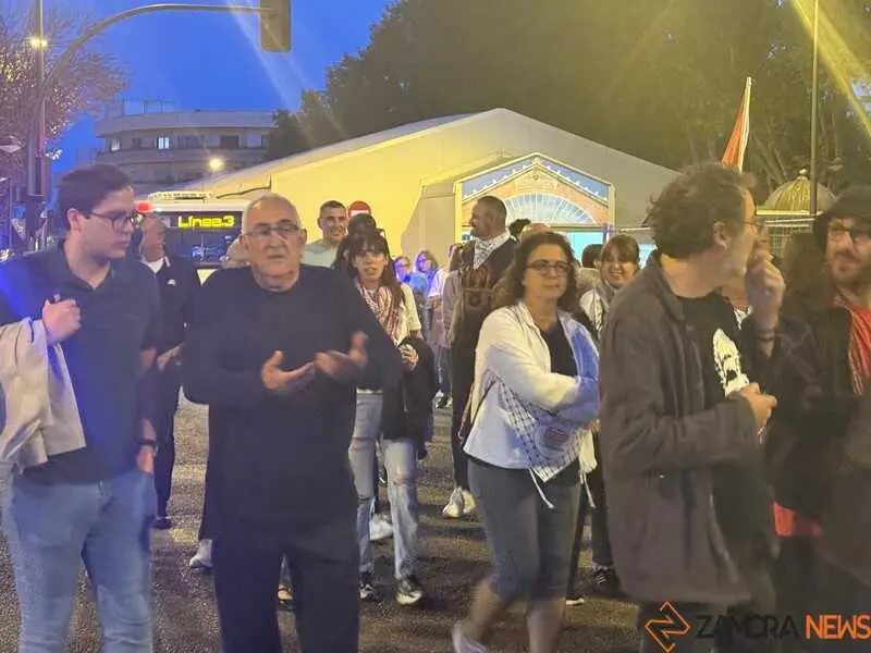 concetración por Palestina en Zamora_33