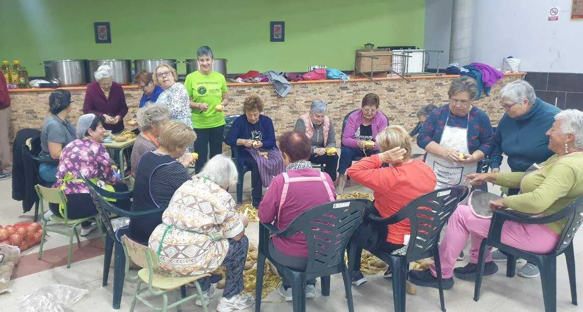 Comida popular fiesta de la vendimia en Venialbo- imagen redes
