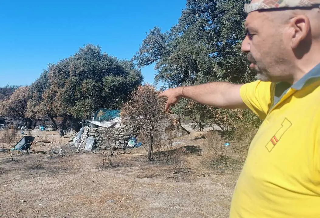 Isral muestra la bicicleta que se salvó del fuego