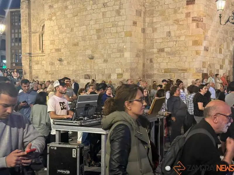 fiesta del comercio en Zamora _12