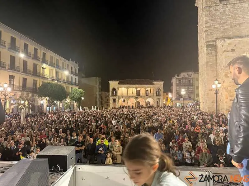fiesta del comercio en Zamora _40