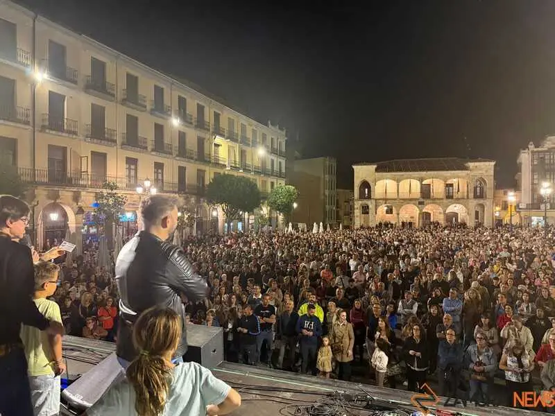 fiesta del comercio en Zamora _42
