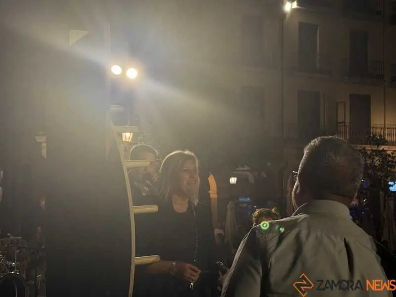 fiesta del comercio en Zamora _44