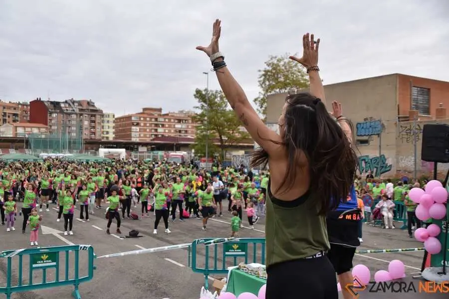 clase de zumba en Zamora en el día contra el cáncer en Zamora _6