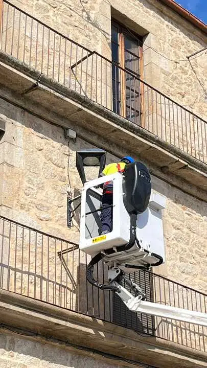 renovación del alumbrado público en Fermoselle