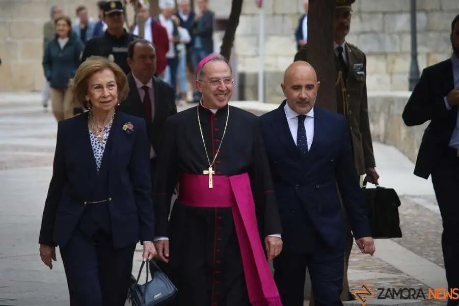 La Reina Doña Sofía en Zamora 