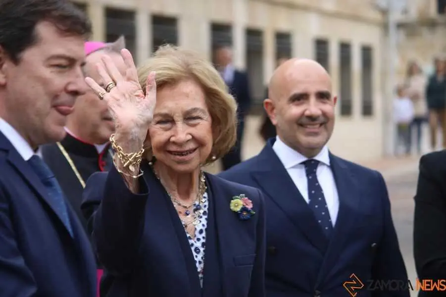 La Reina Doña Sofía en Zamora _2