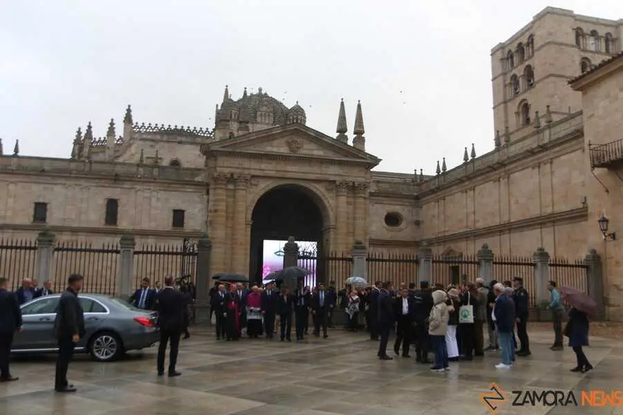 La Reina Doña Sofía en Zamora _8