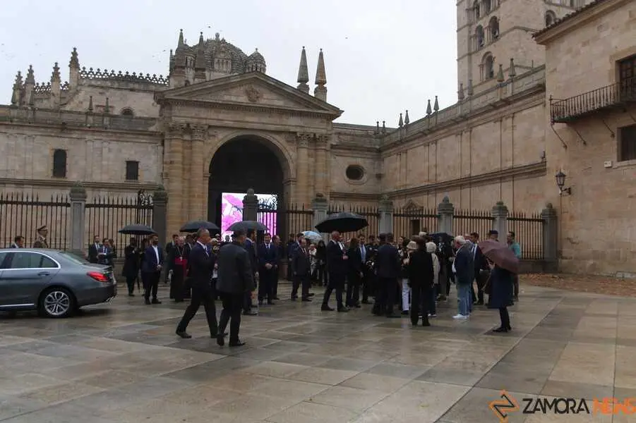 La Reina Doña Sofía en Zamora _10