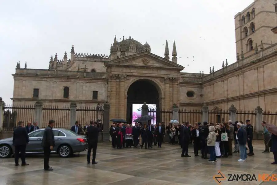 La Reina Doña Sofía en Zamora _13