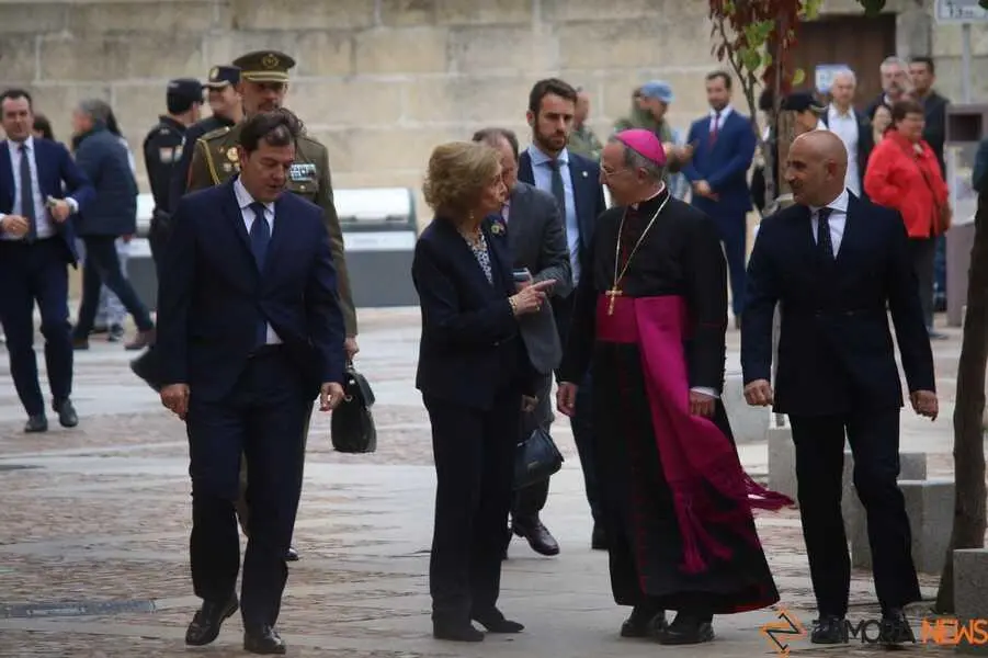La Reina Doña Sofía en Zamora _16