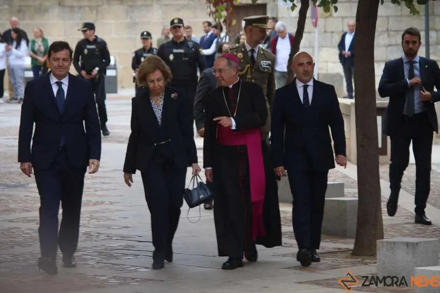 La Reina Doña Sofía en Zamora _20