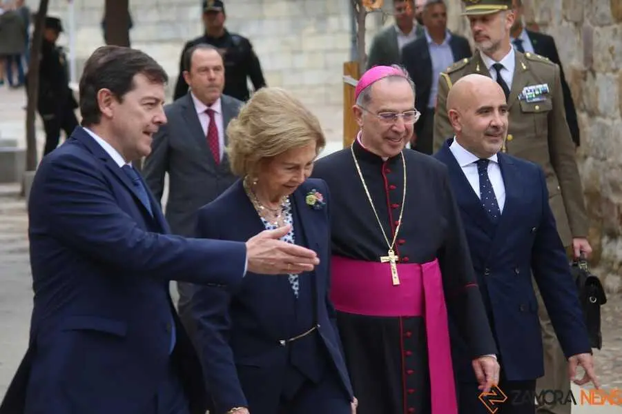 La Reina Doña Sofía en Zamora _24