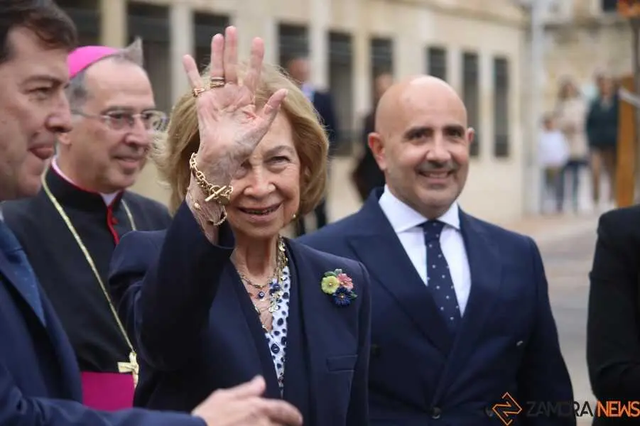 La Reina Doña Sofía en Zamora _27