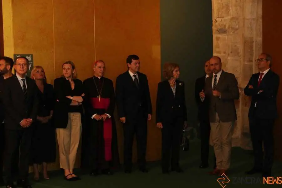 La Reina Doña Sofía en Zamora _30