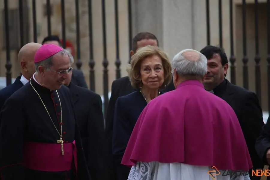 La Reina Doña Sofía en Zamora _32
