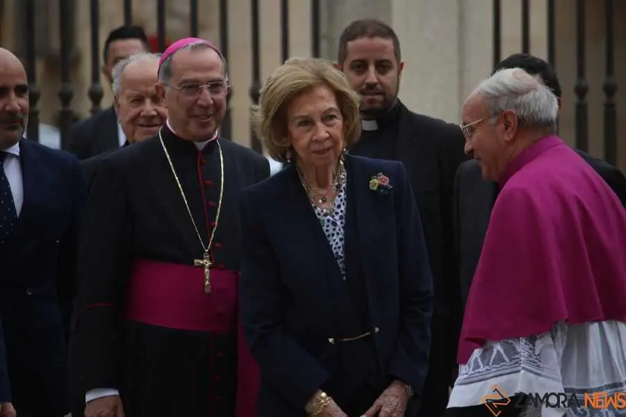 La Reina Doña Sofía en Zamora _34