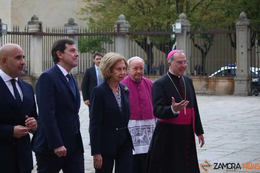La Reina Doña Sofía en Zamora _40