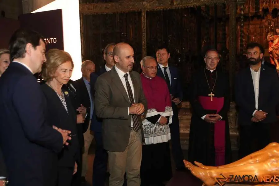 La Reina Doña Sofía en Zamora _48