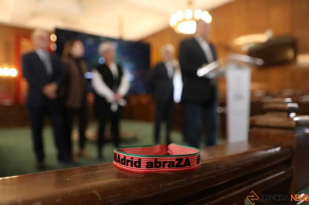 presentación Madrid abraZA