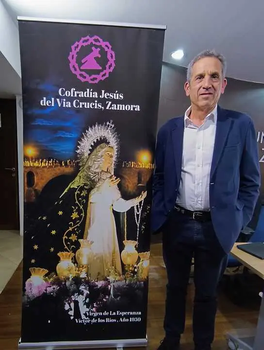 antonio pedrero via crucis