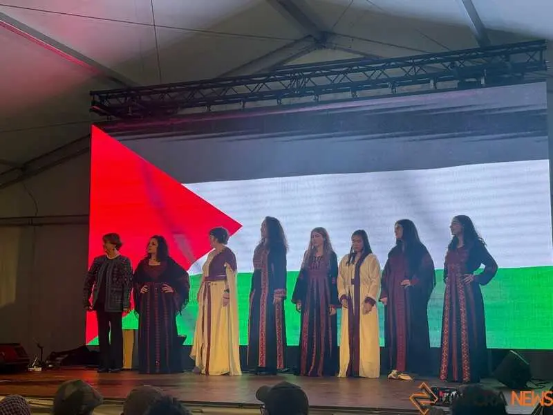 desfile trajes tradicionales de Palestina _27