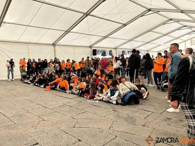 marcha TDAH y actuación Salsón Dance _3