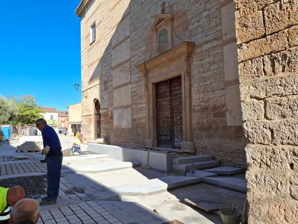 Primera fase de obras de la Plaza de Santa Marina ne Toro_2