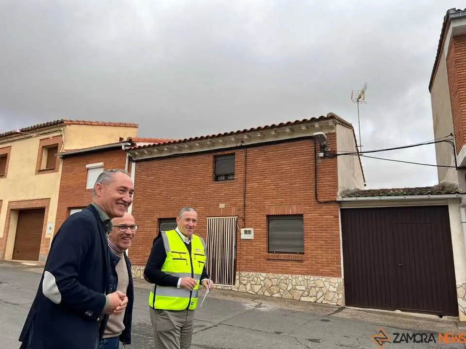 Javier Fa&uacute;ndez. alumbrado Coreses _4