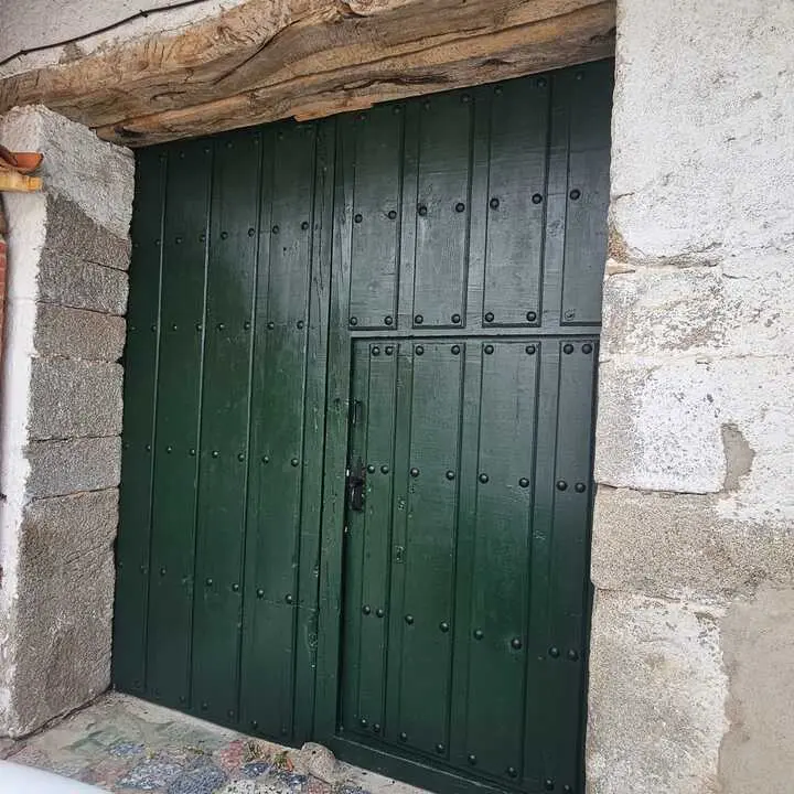 Puerta restaurada