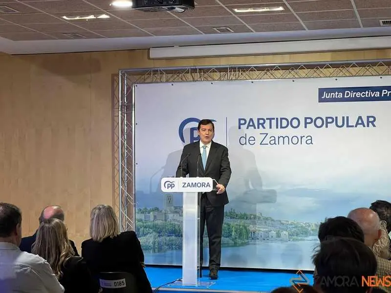 Alfonso Fern&aacute;ndez Ma&ntilde;ueco en Zamora _2